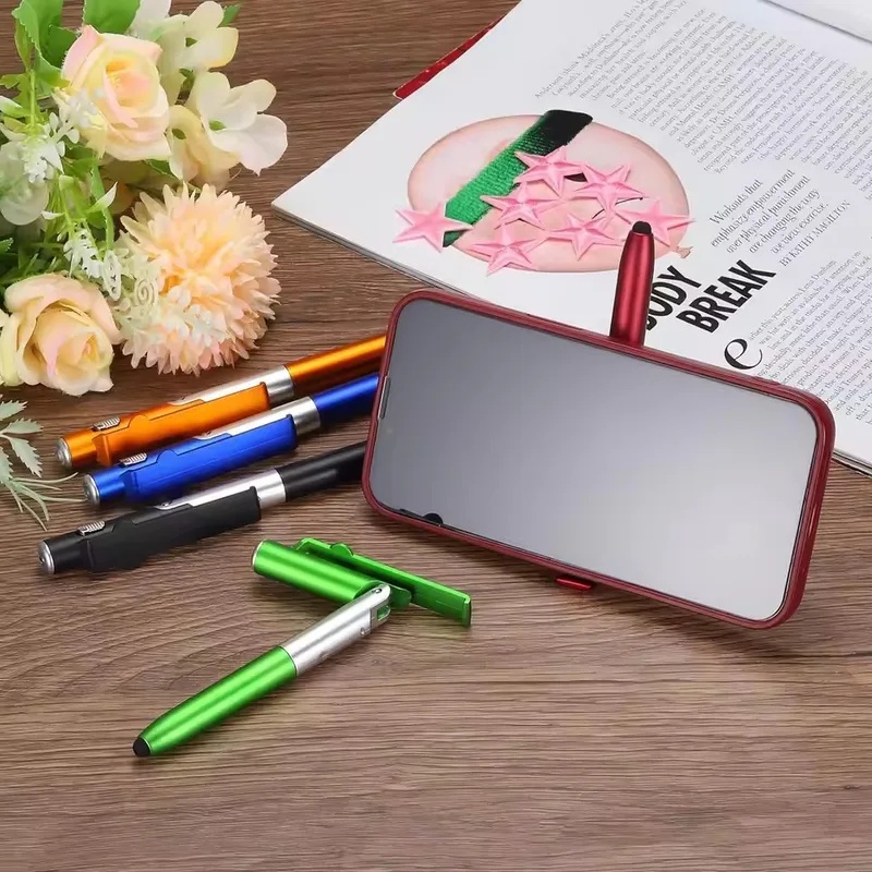 Bolígrafo Multifunción 4 en 1  - Stationery Warehouse reseña y precio
